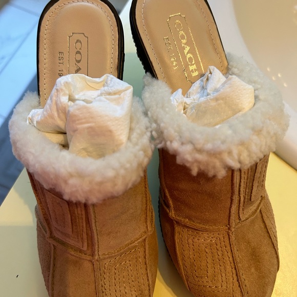 Coach suede slip on boots with fur trim gorgeous on. - Picture 2 of 5